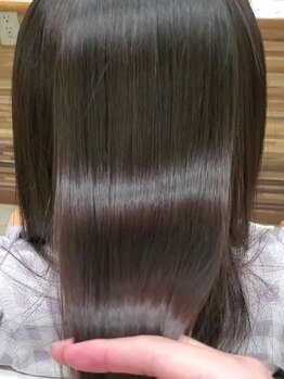 ミュゼドゥラペ(Musee de Lapaix)の写真/髪のダメージ補修、髪質改善ならこれ！パサつき、うねり、ボリュームなどのお悩みは当店にお任せ♪