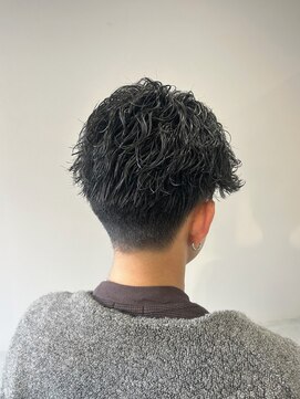 ビーリアン(B-LIEN) #真菅美容室#BLIEN[オールバック毛流れパーマ]