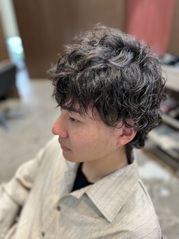 リップス ヘアー(Lips hair)の写真/遊びのあるカジュアルスタイルが人気◎旬なトレンドを落とし込み、周りと差がつく褒められヘアを叶えます！