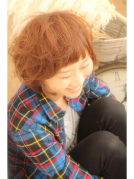 ヘアルーム トントゥ(hair room tonttu) やわ♪ふわ♪;ショート