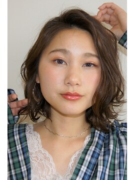 シュクラン(ShuKRun) 【ShuKRun　不動前】肩上×跳ねさせセミディスタイル