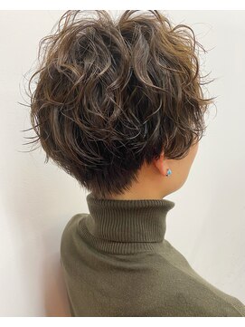 キューズ クラブ(cuz KLUB) 【cuzKLUB】外国人風パーマ