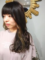 ウィーク 梅田(UiiC)&nbsp;大人な暗髪ロング◆おしゃれインナーカラー【uiic umeda sachi】