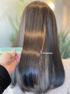 エコモ ヘアー(E Komo hair) ULTOWA!!