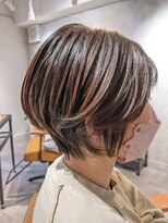 アンド(&.)&nbsp;スタイリング簡単くびれショート☆