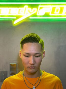 グリーディーフォックス 代々木(Greedy FOX) 韓国マッシュ/センタ-パ-ト/ツイストスパイラル/スキンフェード