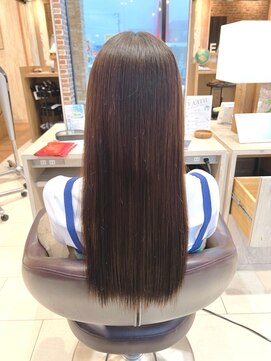 アース 佐世保早岐店(HAIR&MAKE EARTH) グラッツストレート