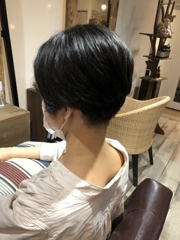 モスモ(mosmo)の写真/【中崎町駅/徒歩4分】こだわりのオーガニック商材使用で髪の艶や質感も大切に。香りもよい仕上がり♪