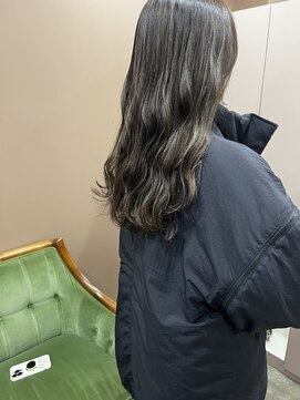 インビテーション 名古屋(invitation) ハイライトカラー