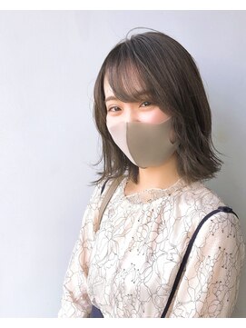 ニカ(nika) 天使のマットグレージュ