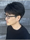 メンズマッシュセンターパートニュアンスパーマ刈り上げ