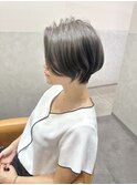 艶 透明感オリーブグレージュ【kalon柏の葉キャンパス  安藤渉】