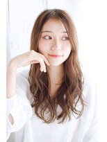 プティルカ ディーシー本店(PutiLuca D.C.)&nbsp;センターパートのナチュラルカールスタイル