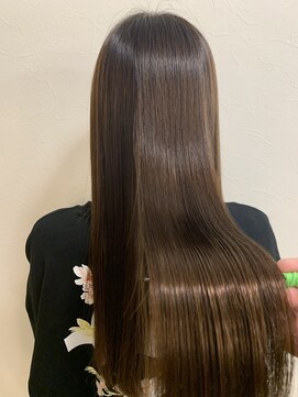 ミザルー(Misirlou) 髪質改善艶ラテブラウン