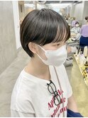大人ショートボブ黒髪ショートカットマッシュショート前髪あり