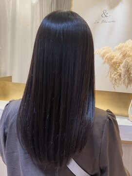 アンド ラ ブランシュ(&.La Blanche) ロングヘア/グレージュカラー/ココアベージュ/黒髪カタログ/大宮