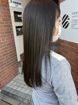 イイナヘアガレージ(117) 【117hairgarage】酸熱トリートメント_艶髪ベージュ_ロング