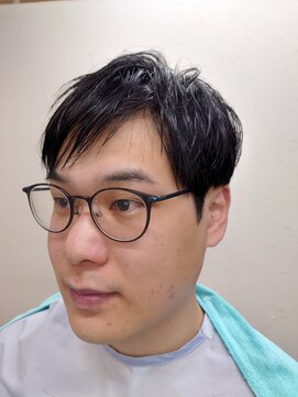 ヘアーカットデザインサロン スマッシュ 田町店(Hair cut design salon Smash) ビジネスマン カルマパート マッシュ ショート メンズ 学生 就活