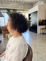 ビハインドザカーテン(BEHIND THE CURTAIN)&nbsp;ツイストスパイラルプードルパーマ×メンズ無造作ヘア