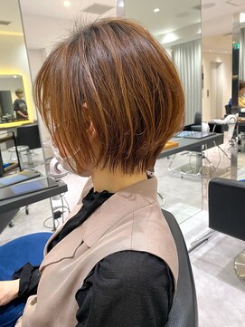 バンプ ギンザ(BUMP GINZA) くびれショート/マロンブラウン/大人ショートボブ／山口