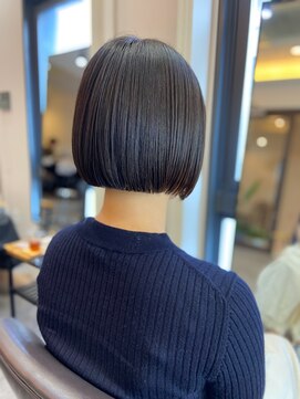 ソイデュエ 梅田(soi due) ミニボブ