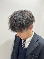 ベルクロー バイ アリープ(Bel.crow by ALEAP)&nbsp;ツイストスパイラルパーマ/ツーブロック/ブリーチデザイン