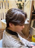 センターパートフェザーショート