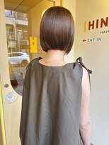 ヒントステーション(HINTSTATION)&nbsp;〈浅草 半個室〉バッサリボブ/シアーベージュ