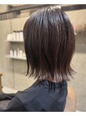 軽め外はねボブ