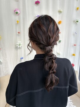 ヘアセット専門サロン by OKINAWA WATABE WEDDING 那覇店 編みおろし