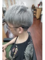 エムテコ(M.techo)&nbsp;メンズシルバー/グレージュ/ブリーチあり/白髪ぼかしにも◎