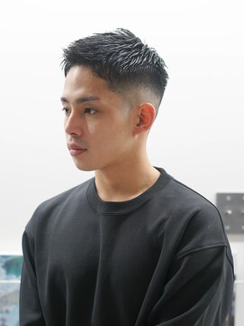 クラスコウベ 三宮店(Krass kobe) 束間ベリーショート【上野　竜司】