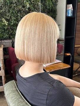 インデペンデンス(independence) 【四条烏丸】ボブ×ホワイトミルクティ