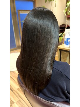 エスト(est.) est.の縮毛矯正=estraight 20代30代40代50代