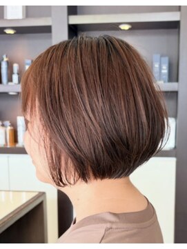 ジャパン ホンテン(JAPAN HONTEN) 大人可愛い丸みショートボブ