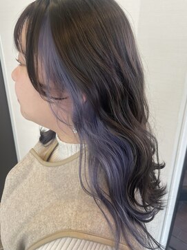 レーヌ(REINE) 透明感たっぷりラベンダーインナーカラー