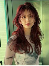 ファムエリア(FEMME AREA)&nbsp;ロングレイヤー　 レッドカラー