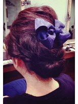 ヘアーサロン リノ(Hair Salon Lino)&nbsp;リボン　ねじり　アレンジスタイル