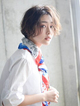 エムクランメイクス 原宿 表参道(m.clan MAKE'S) 大人かわいい 小顔 センターパート[丸みショート/ミニマムボブ]