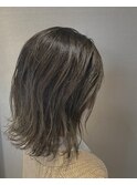 ハイライトを活かしたグレージュカラー