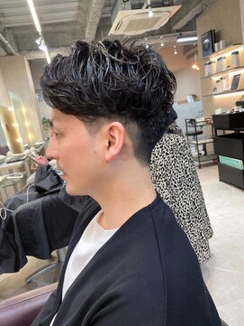 フラッグ ヘアー 天神西通り店(Flag HAIR) ツイストスパイラル　メンズパーマ