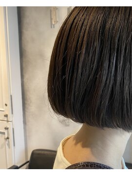 イロ(iro*) ナチュラルボブ