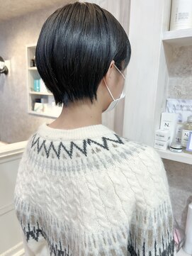 キャアリー(Caary) 福山市美容室Caary人気似合わせカット韓国ショート20代ショート