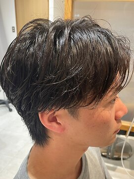 キオナ(Kiona) 韓国風マッシュ/ショート