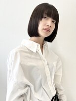 ココ 原宿(KOKO)&nbsp;ミニボブ黒髪小顔レイヤーカットオリーブグレーココアベージュ