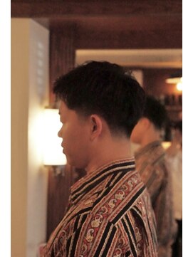 バーバーショップ ダリー(BARBERSHOP DALIE) スパイキーショート×テーパーフェード