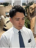 30代黒髪メンズビジネスショートヘア