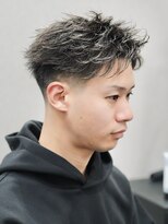 スラッシュ(SLASH)&nbsp;フェザーショート/アップバング/テーパーフェード/姫路