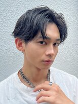 アイビーズ(IVYS)&nbsp;ニュアンスパーマ毛流れセンターパートかきあげフェザーパーマ