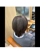 キセイ 泉セルバテラス店(KISEI)&nbsp;白髪を活かしたグレイヘア